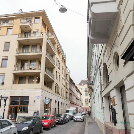 Friendly In The Downtown Appartement